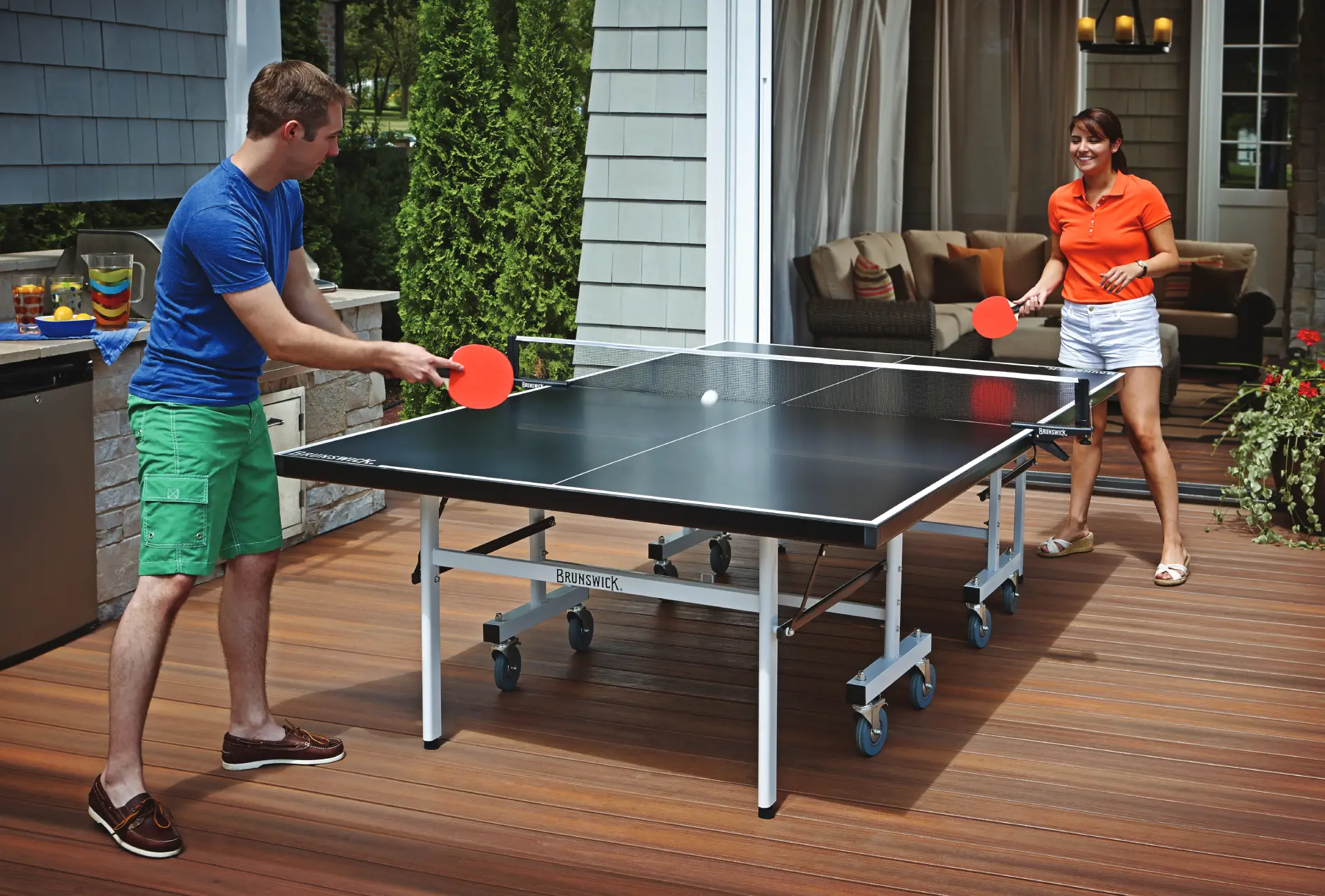 smash 5.0 table tennis in room with model 2